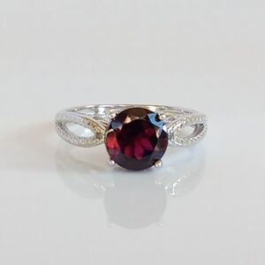 Garnet Ring 2.5 Carats Size 7